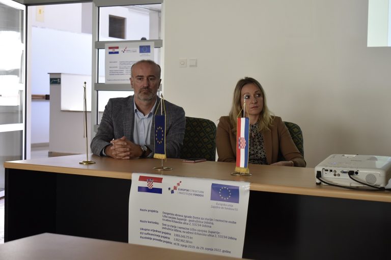 Održana završna konferencija projekta energetske obnove Doma za starije i nemoćne u Udbini