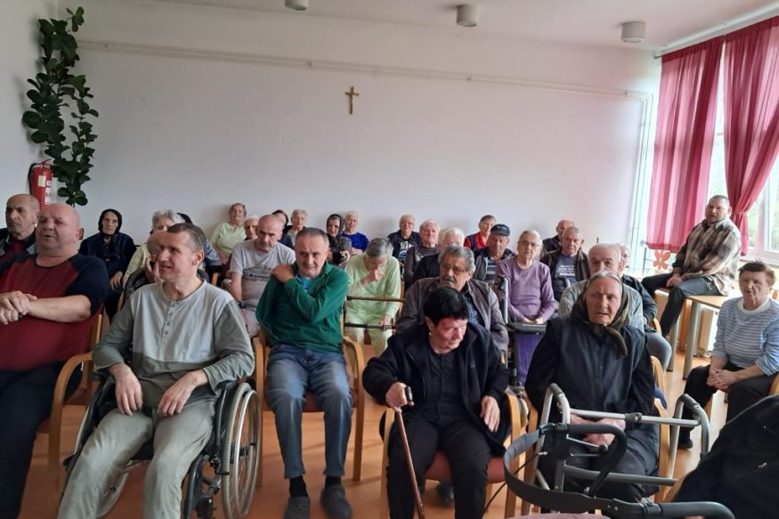 Međunarodni dan starijih osoba prigodno je obilježen i u Podružnici Otočac