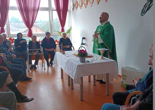 Sv. Misa uoči blagdana Svih Svetih u Podružnici Otočac