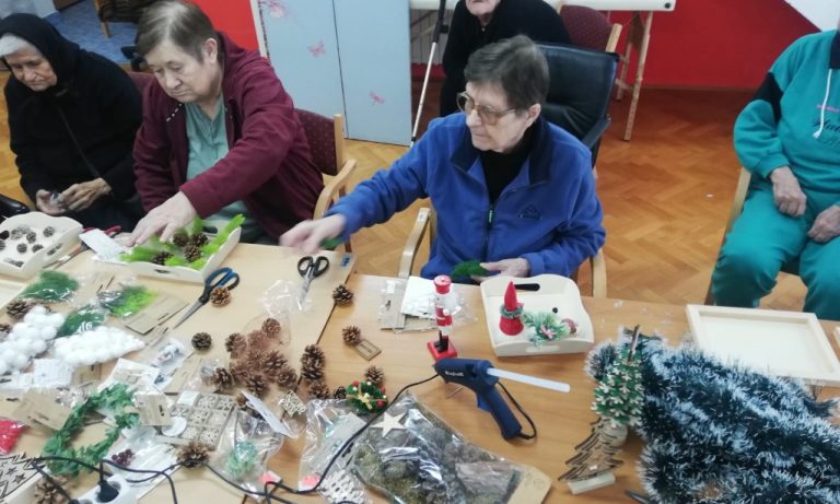 Božićna priča koja spaja generacije