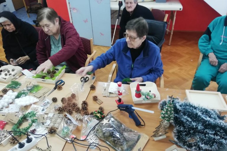 Božićna priča koja spaja generacije