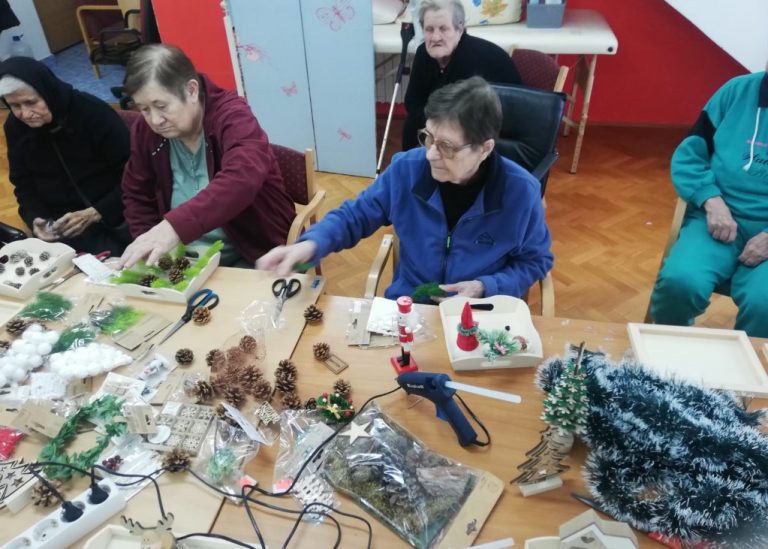 Božićna priča koja spaja generacije