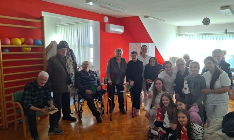 Posjet školskog volonterskog kluba učenika O.Š. Dr. Jure Turića iz Gospića