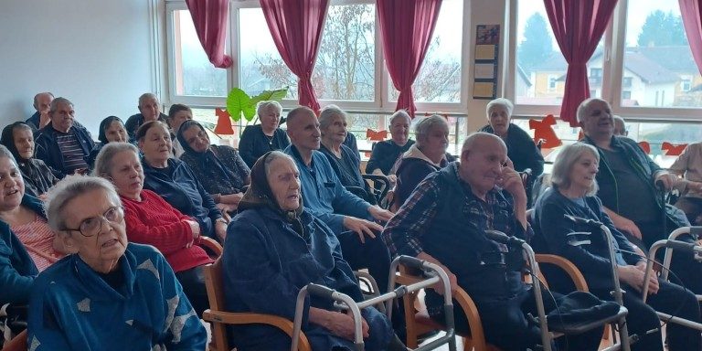 Zabava povodom božićnih i novogodišnjih blagdana u Podružnici Otočac