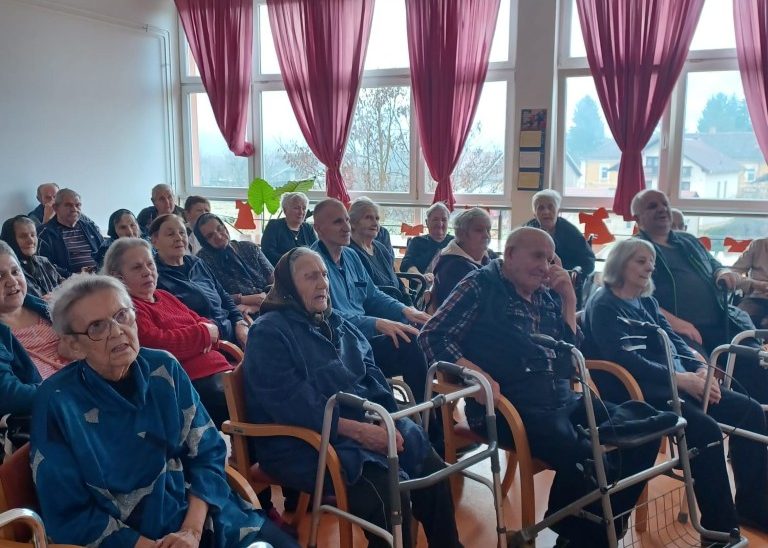 Zabava povodom božićnih i novogodišnjih blagdana u Podružnici Otočac