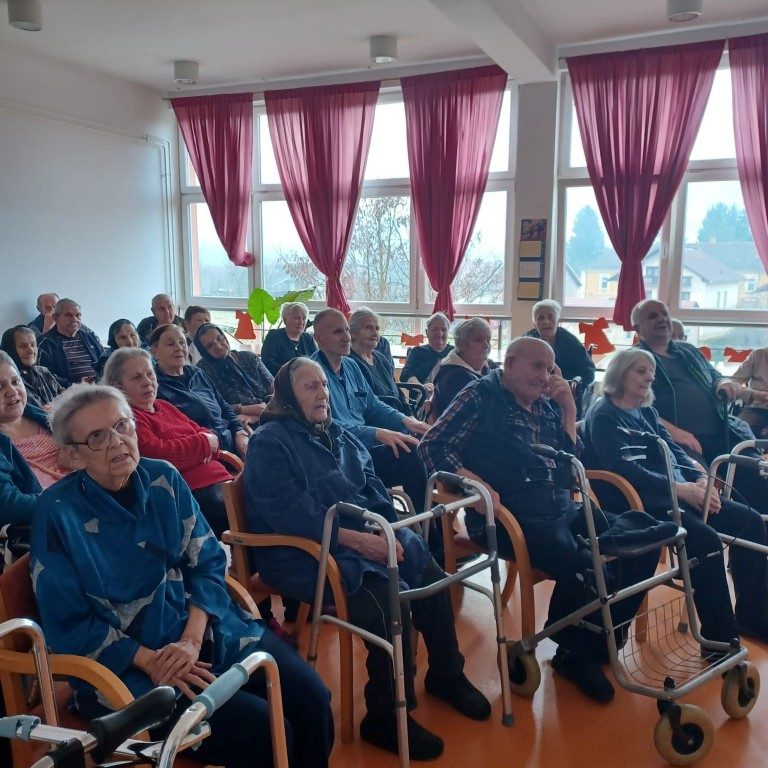 Zabava povodom božićnih i novogodišnjih blagdana u Podružnici Otočac