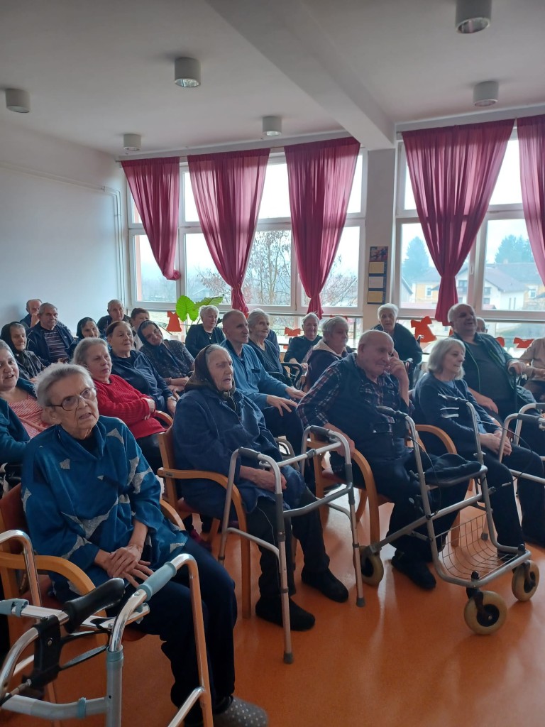Zabava povodom božićnih i novogodišnjih blagdana u Podružnici Otočac