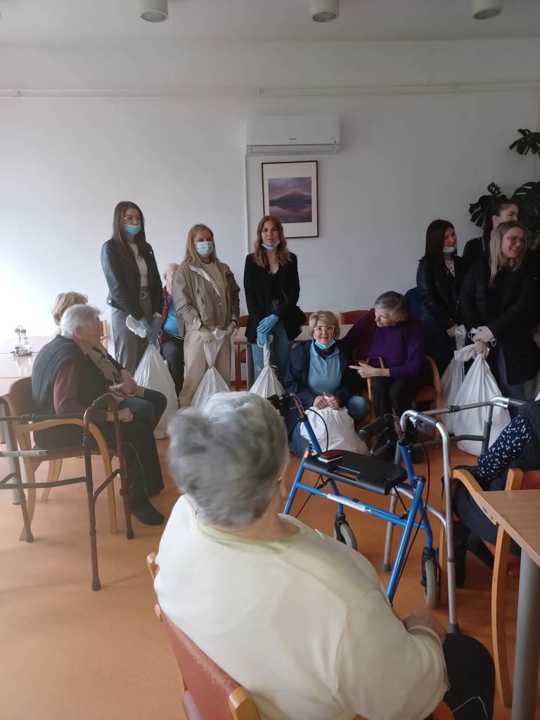 Posjet teta iz Dječjeg vrtića „Ciciban“ u Podružnici Otočac