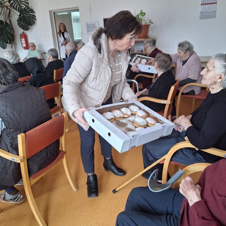 Posjet Caritasa u Podružnici Otočac