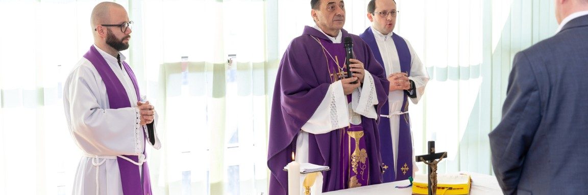 Biskup posjetio županijski Dom za starije i blagoslovio djelatnike
