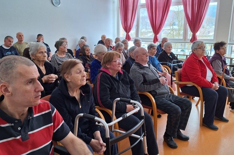 Sv. Misa uoči Uskrsa u Podružnici Otočac