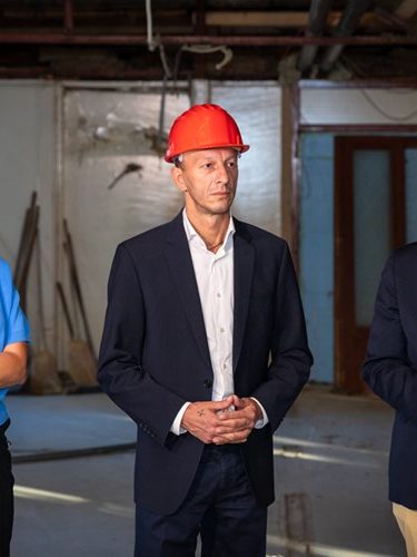 Ministar Alen Ružić u Gospiću posjetio Dom za starije osobe Ličko-senjske županije